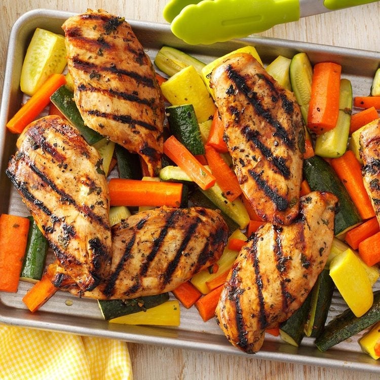 Grilled Chicken Breast with Veggies